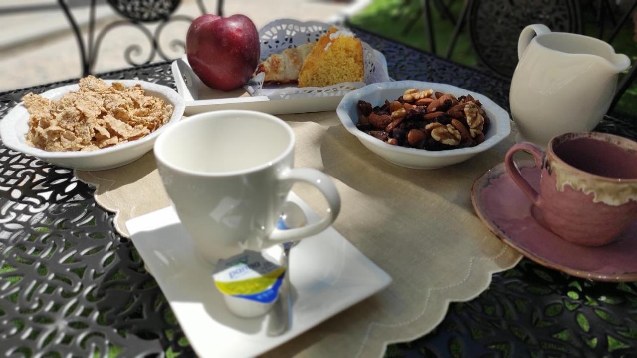 L'Ajaccio B&B La Maddalena  Ngoại thất bức ảnh